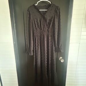 Elegant Black Maxi Dress